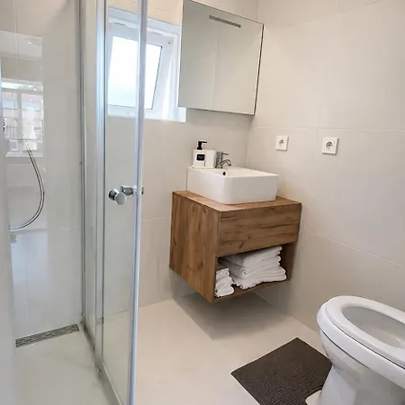 Entire Villa, Free Parking * Велдховен