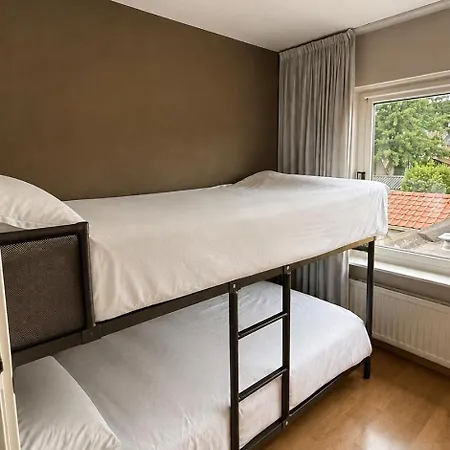 Entire Villa, Free Parking Апартаменты