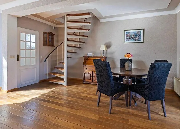 Entire Villa, Free Breakfast, Free Parking Appartamento Veldhoven