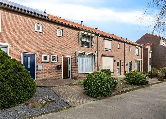 Entire Villa, Free Breakfast, Free Parking