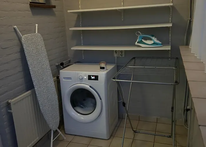 Entire Villa, Free Breakfast, Free Parking Appartamento *