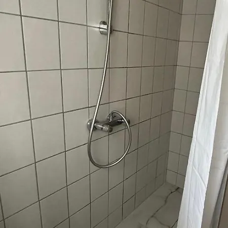 Entire Villa, Free Parking *
