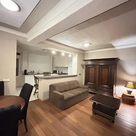 Appartement Entire Villa, Free Parking